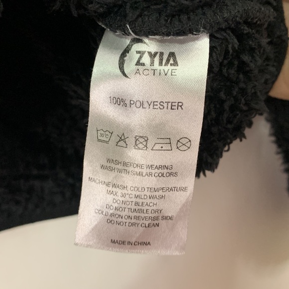 ZYIA Active, Black Sherpa Teddy, 1/4 Zip Jacket Pullover, Sz: 10 - Picture 6 of 6